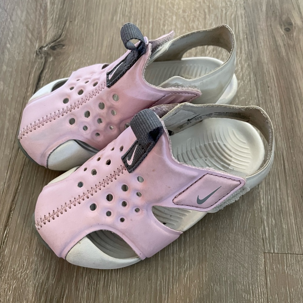 Nike Girl Sandals